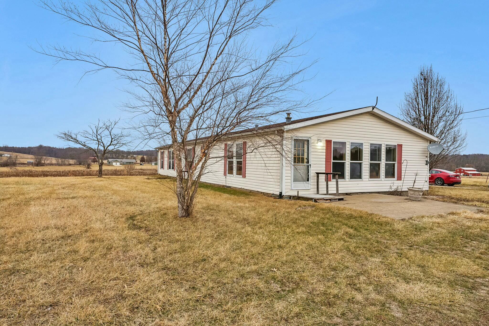 3750 Church Hill Road, Zanesville, Ohio image 1