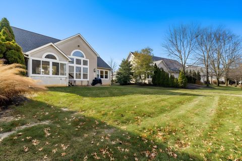 Tiny photo for 223 Tinley Park Circle, Delaware, OH 43015 (MLS # 225044251)