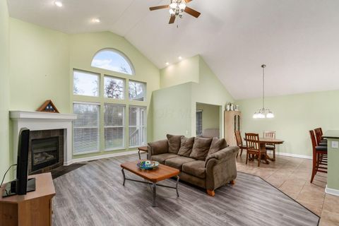 Tiny photo for 223 Tinley Park Circle, Delaware, OH 43015 (MLS # 225044251)