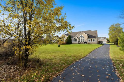 Tiny photo for 223 Tinley Park Circle, Delaware, OH 43015 (MLS # 225044251)