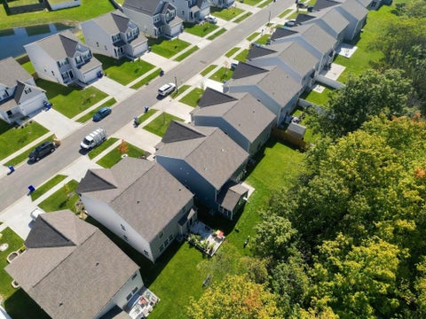 Tiny photo for 2831 Horsham Drive, Grove City, OH 43123 (MLS # 226037379)