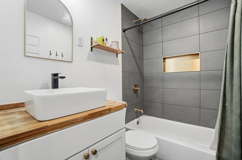 Tiny photo for 420 Denwood Court, Columbus, OH 43230 (MLS # 226000543)