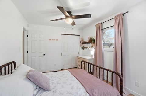 Tiny photo for 420 Denwood Court, Columbus, OH 43230 (MLS # 226000543)