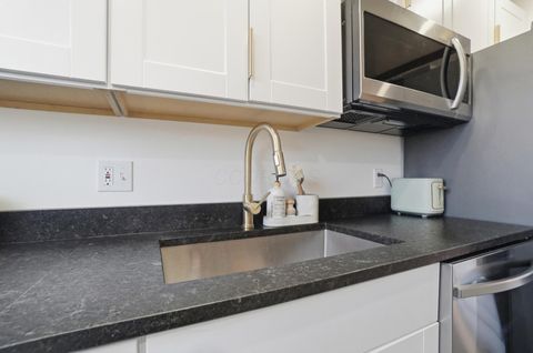 Tiny photo for 420 Denwood Court, Columbus, OH 43230 (MLS # 226000543)