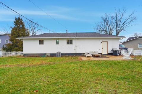 Tiny photo for 420 Denwood Court, Columbus, OH 43230 (MLS # 226000543)