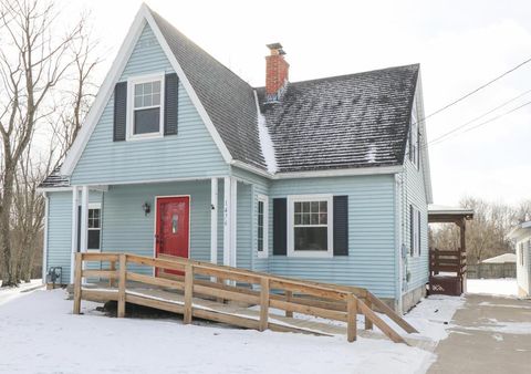 Tiny photo for 1476 Park Avenue E, Mansfield, OH 44905 (MLS # 226002354)