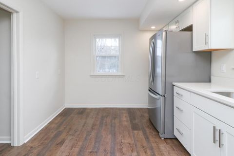 Tiny photo for 1476 Park Avenue E, Mansfield, OH 44905 (MLS # 226002354)