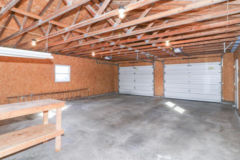 Tiny photo for 1476 Park Avenue E, Mansfield, OH 44905 (MLS # 226002354)