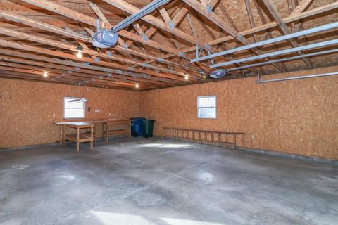 Tiny photo for 1476 Park Avenue E, Mansfield, OH 44905 (MLS # 226002354)