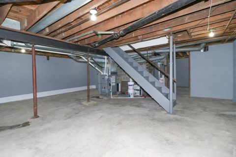 Tiny photo for 1476 Park Avenue E, Mansfield, OH 44905 (MLS # 226002354)