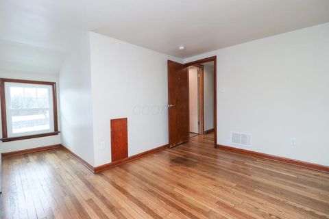 Tiny photo for 1476 Park Avenue E, Mansfield, OH 44905 (MLS # 226002354)