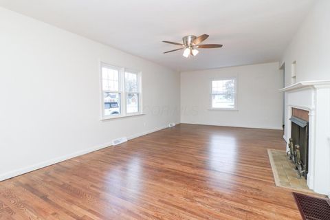 Tiny photo for 1476 Park Avenue E, Mansfield, OH 44905 (MLS # 226002354)