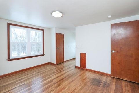 Tiny photo for 1476 Park Avenue E, Mansfield, OH 44905 (MLS # 226002354)