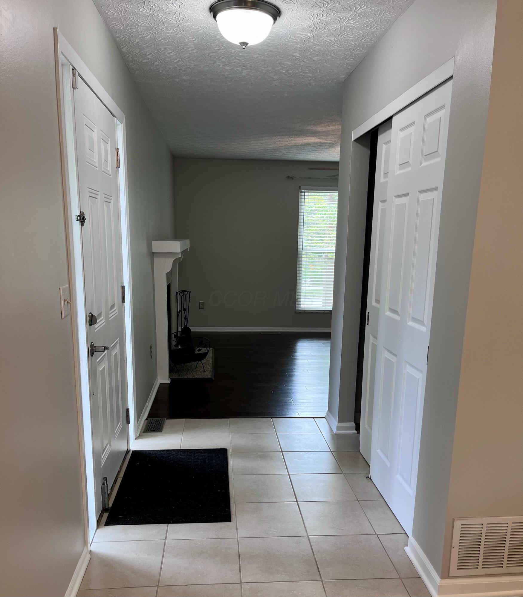 347 W 5th Avenue, Columbus, Ohio image 8