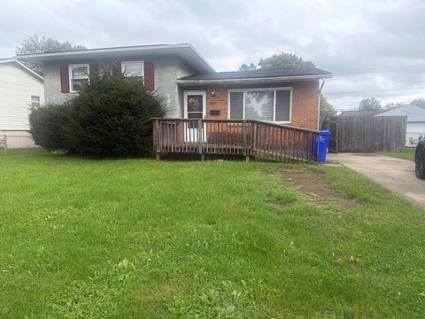 Photo of 3854 Beechton Road, Columbus, OH 43232 (MLS # 226036588)