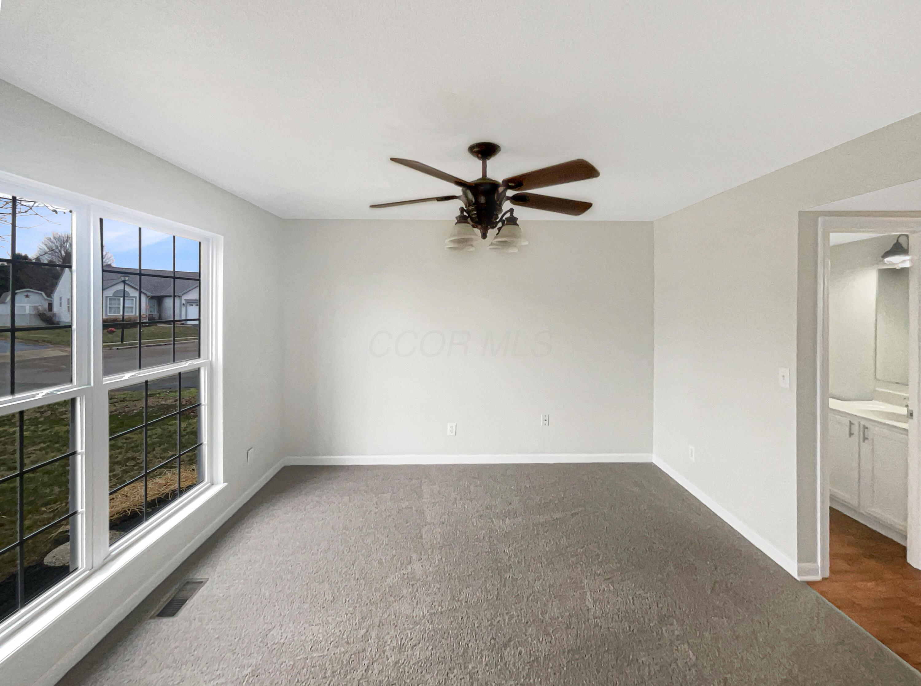 1538 Mallard Circle, Newark, Ohio image 13