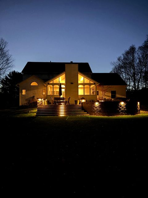 Tiny photo for 3090 Reynoldsburg - New Albany Road, New Albany, OH 43054 (MLS # 226002732)