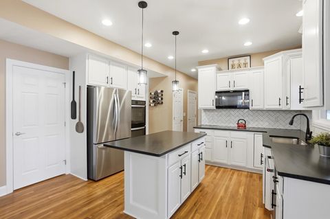 Tiny photo for 3090 Reynoldsburg - New Albany Road, New Albany, OH 43054 (MLS # 226002732)