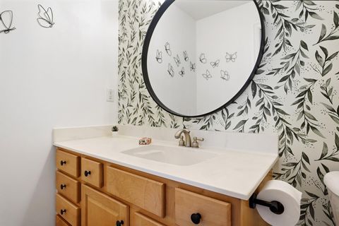 Tiny photo for 3090 Reynoldsburg - New Albany Road, New Albany, OH 43054 (MLS # 226002732)