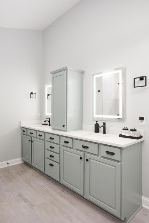 Tiny photo for 3090 Reynoldsburg - New Albany Road, New Albany, OH 43054 (MLS # 226002732)