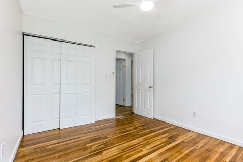 Tiny photo for 3747 Christie Road W, Columbus, OH 43207 (MLS # 225039585)