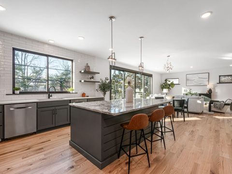 Tiny photo for 2731 Clifton Road, Columbus, OH 43221 (MLS # 226003183)