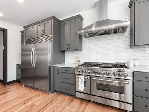 Tiny photo for 2731 Clifton Road, Columbus, OH 43221 (MLS # 226003183)