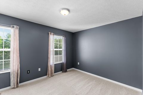 Tiny photo for 7274 Colonial Affair Drive 11 #11, New Albany, OH 43054 (MLS # 226016625)