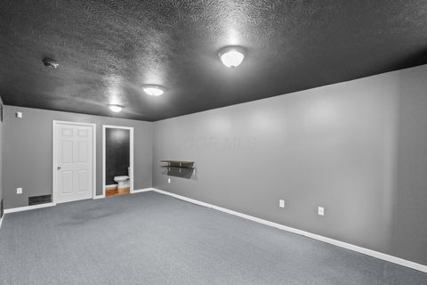 Tiny photo for 7274 Colonial Affair Drive 11 #11, New Albany, OH 43054 (MLS # 226016625)