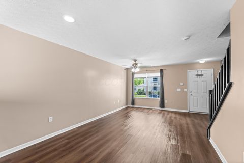 Tiny photo for 7274 Colonial Affair Drive 11 #11, New Albany, OH 43054 (MLS # 226016625)