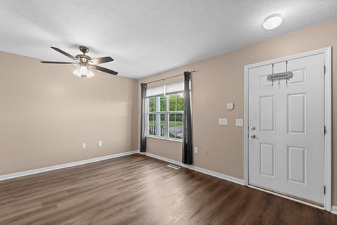 Tiny photo for 7274 Colonial Affair Drive 11 #11, New Albany, OH 43054 (MLS # 226016625)