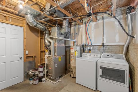 Tiny photo for 7274 Colonial Affair Drive 11 #11, New Albany, OH 43054 (MLS # 226016625)