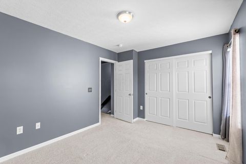 Tiny photo for 7274 Colonial Affair Drive 11 #11, New Albany, OH 43054 (MLS # 226016625)