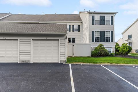 Tiny photo for 7274 Colonial Affair Drive 11 #11, New Albany, OH 43054 (MLS # 226016625)