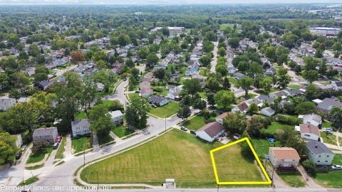 Photo of 0 Sullivant Avenue, Columbus, OH 43228 (MLS # 226033940)