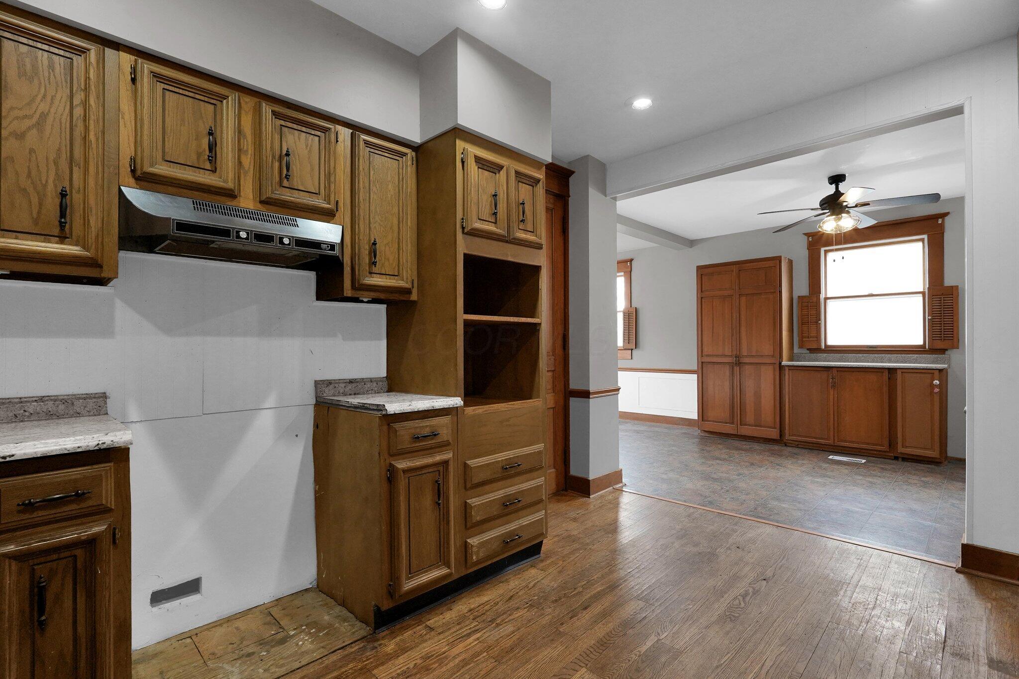 125 W Mound Street, South Charleston, Ohio image 14