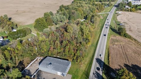 Photo of 0 State Route 30, Mansfield, OH 44903 (MLS # 225038757)