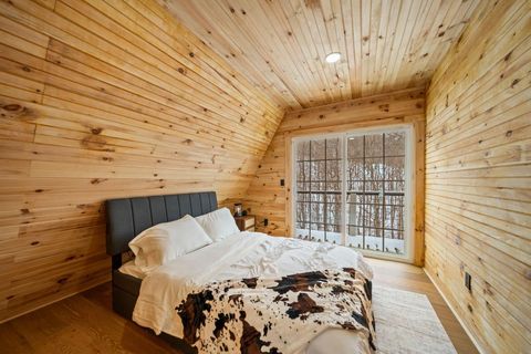 Tiny photo for 57488 Walnut Grove Road, McArthur, OH 45651 (MLS # 226003516)