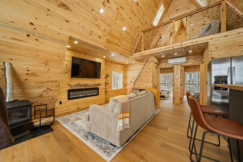 Tiny photo for 57488 Walnut Grove Road, McArthur, OH 45651 (MLS # 226003516)