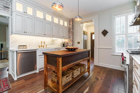 Tiny photo for 33 E Frankfort Street, Columbus, OH 43206 (MLS # 225045476)