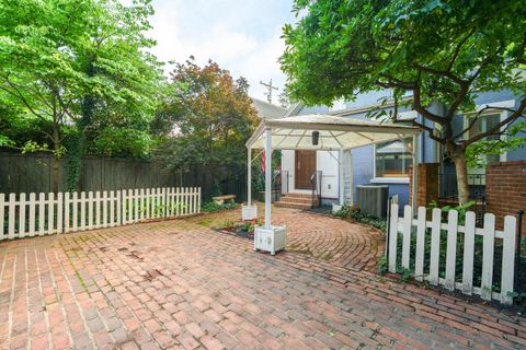Tiny photo for 33 E Frankfort Street, Columbus, OH 43206 (MLS # 225045476)