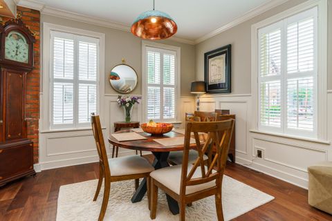 Tiny photo for 33 E Frankfort Street, Columbus, OH 43206 (MLS # 225045476)