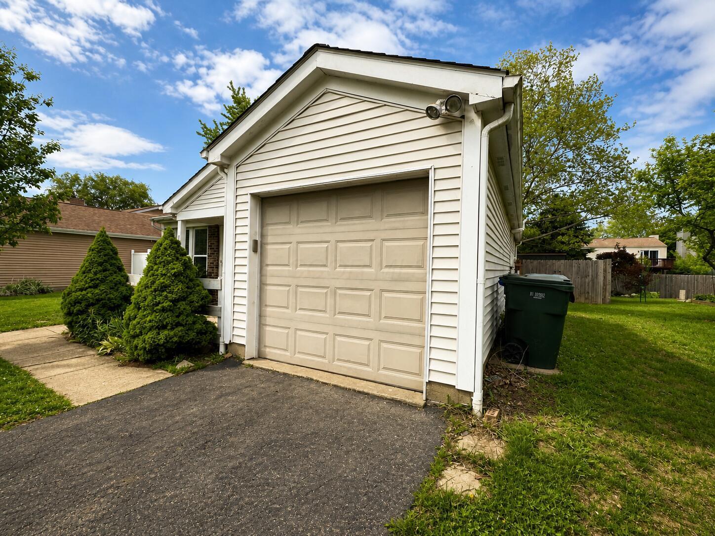 8648 Seabright Drive