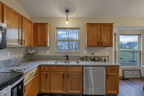 Tiny photo for 554 Garden Drive, Marysville, OH 43040 (MLS # 225046110)