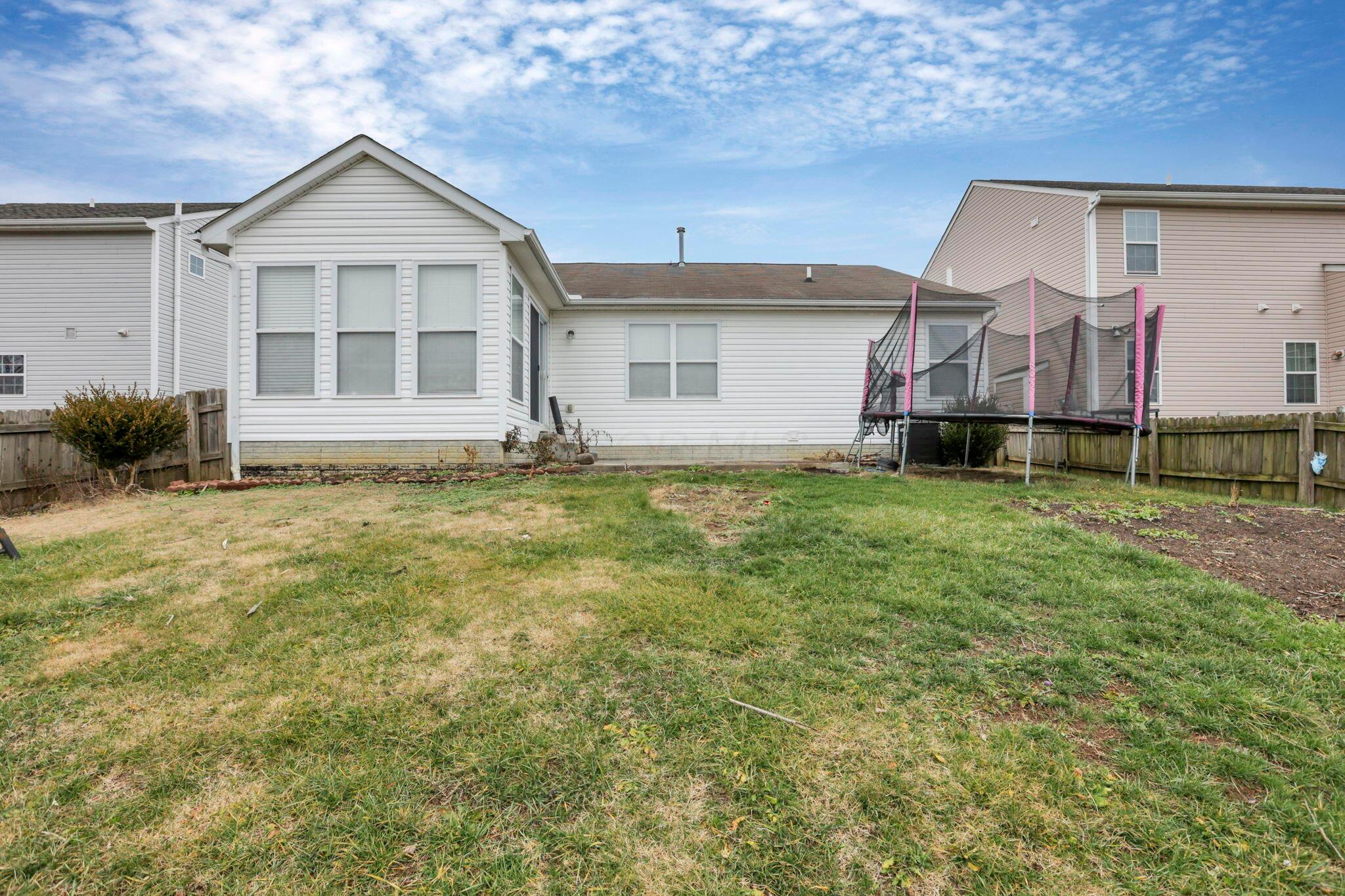 537 Stone Shadow Drive, Blacklick, Ohio image 44