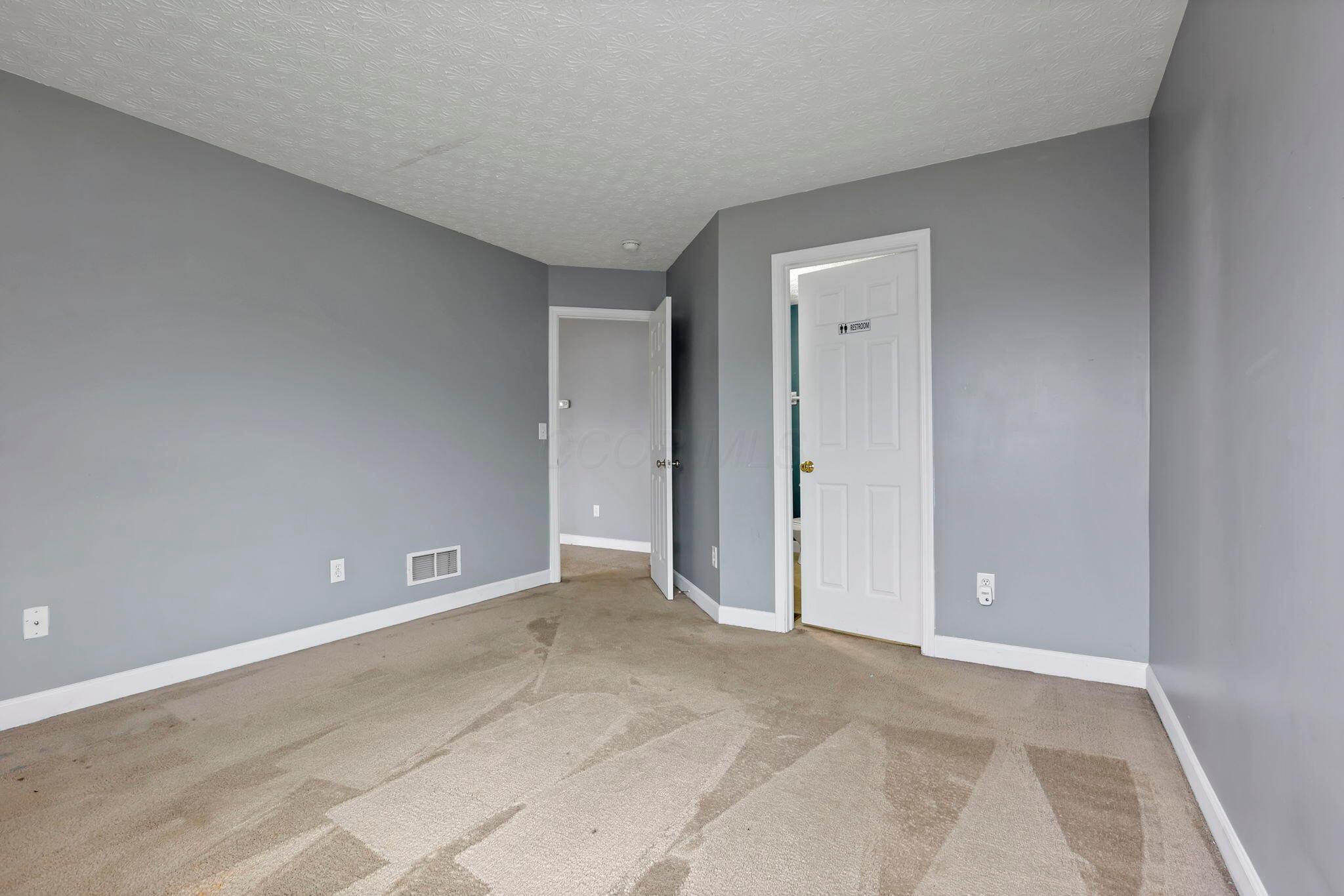 537 Stone Shadow Drive, Blacklick, Ohio image 25