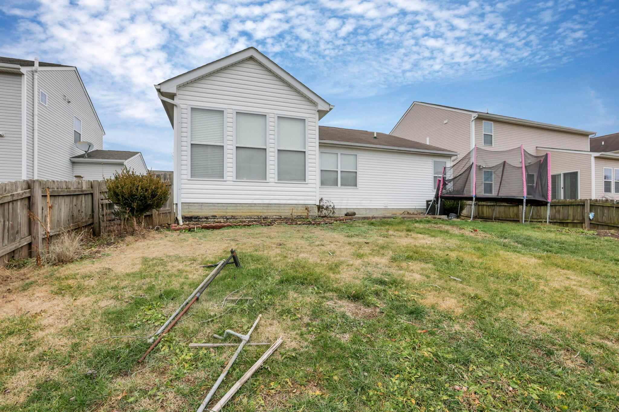 537 Stone Shadow Drive, Blacklick, Ohio image 43