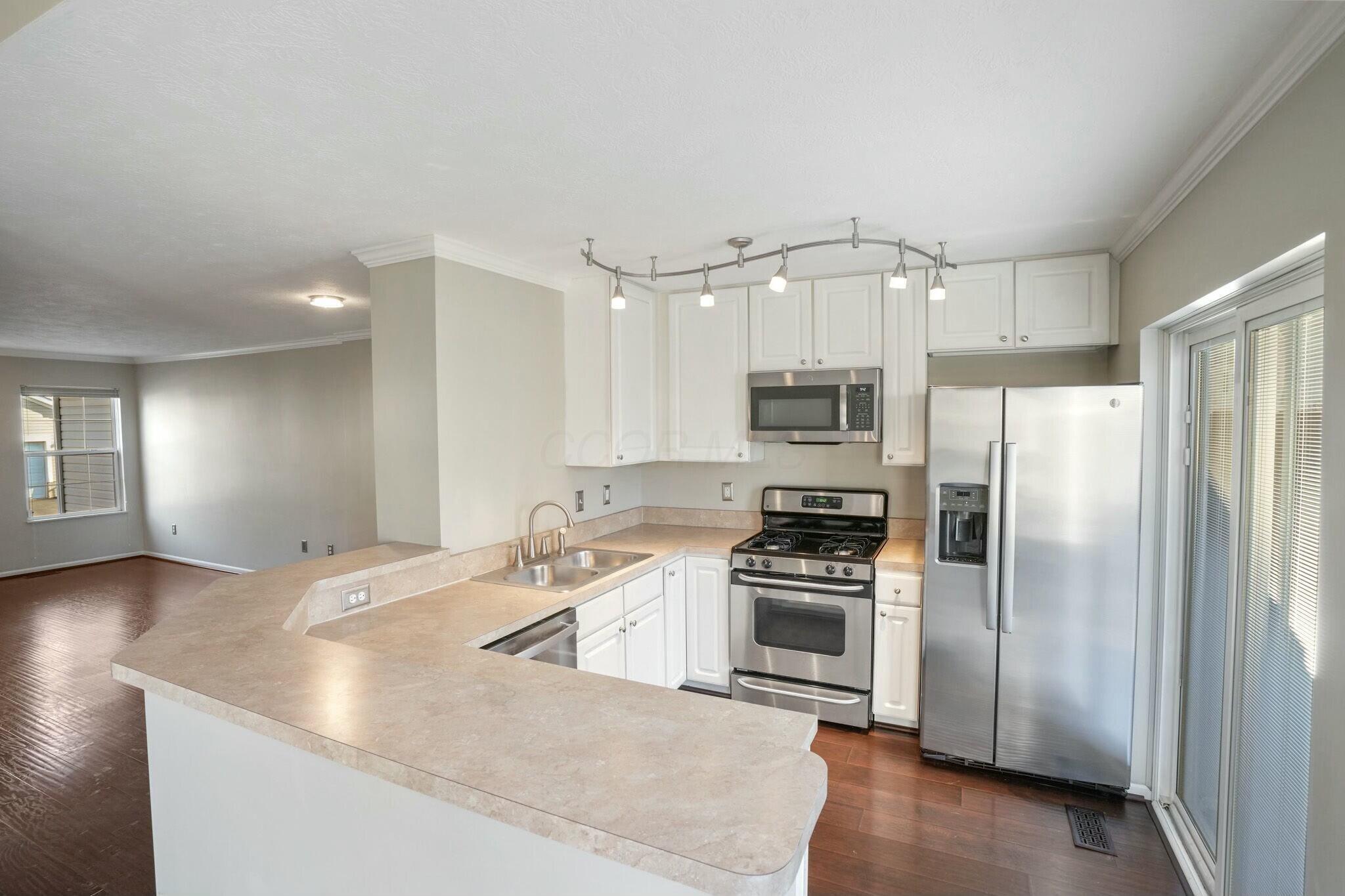 2691 Sawmill Reserve Drive, Powell, Ohio image 12