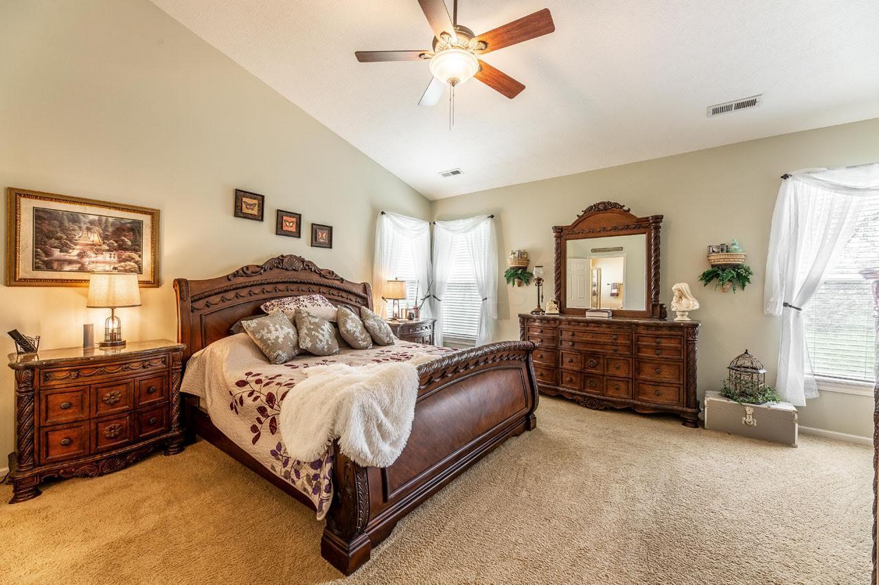 8181 Trail Lake Drive, Powell, Ohio image 25