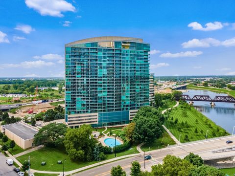 Tiny photo for 1 Miranova Place 730 #730, Columbus, OH 43215 (MLS # 226007035)